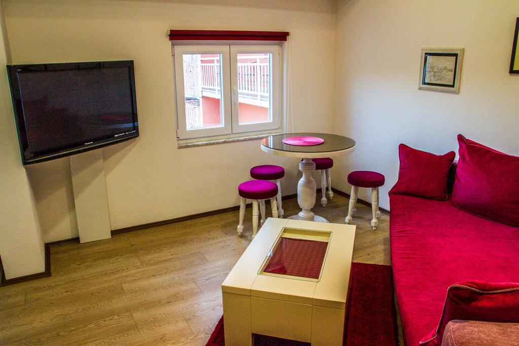 Magic River View Apartment Mostar Kültér fotó